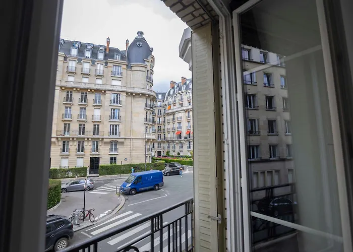 Duplex Au Coeur Du 16 Eme Apartman