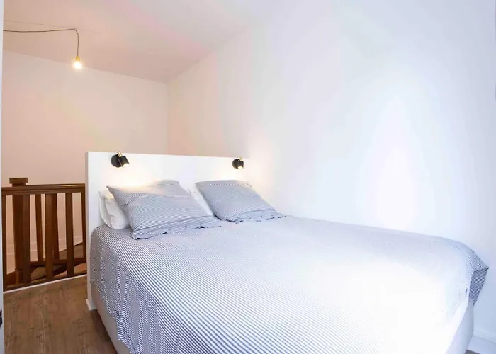 Apartman Duplex Au Coeur Du 16 Eme *