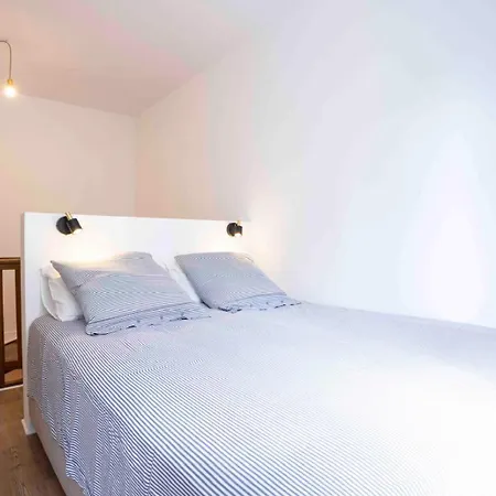 Appartement Duplex Au Coeur Du 16 Eme *